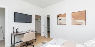 109 B Westminster Ave Gallery 22