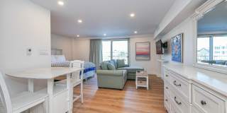 322 Boardwalk Gallery 3