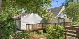 3 Bedroom Near Beaverton Town Square Gallery 1