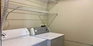 Elegant and Spacious Home! Gallery 11