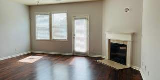 WOW! 3 bedroom 3.5 bathroom townhome! Like New! Must see Gallery 5