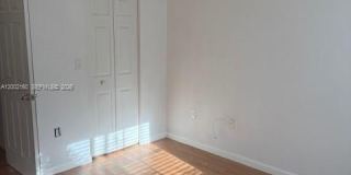 8070 N Nob Hill Rd Gallery 14