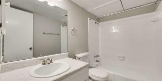 London Square Apartments Gallery 21