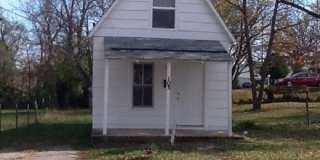 103 N Walker St Gallery 1