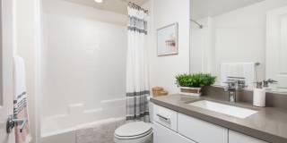 Homecoming At Creekside Gallery 6