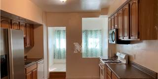 799 North Glover Street Gallery 1