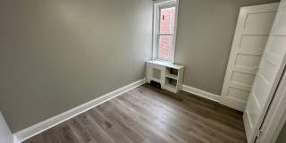 Charming updated 3 bed 1 bath in amazing location Gallery 14