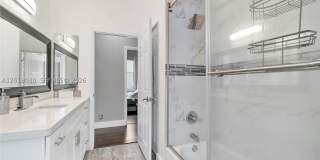 9251 NW 42nd Ct Gallery 23