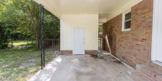 Welcome to this beautiful newly renovated 3-bedroom brick ranch! Gallery 25