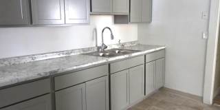 37 Belknap St Gallery 1