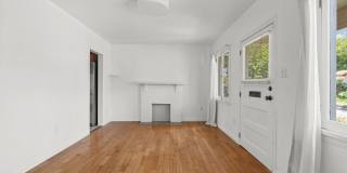 1823 Delaware Ave Gallery 5
