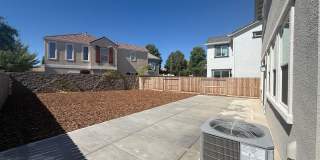 New Build with Large Backyard Gallery 20