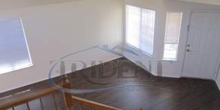 Large 4 bedroom, 3 bath house located on a large lot Gallery 4