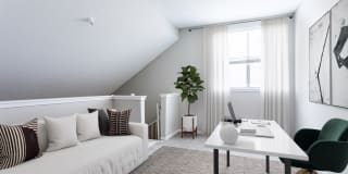 Avana Lexington Gallery 28