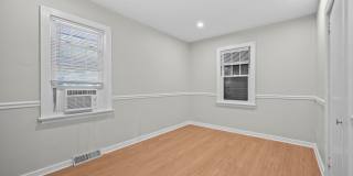 5-Bedroom Rental Near TCNJ | Spacious Layout, Parking, Yard & Deck Gallery 15