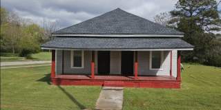 1101 Truitt Avenue Gallery 1