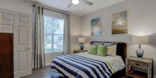 Lakeside at Town Center Apartments Gallery 55