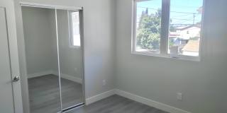 1344 W 37th Place - Co-Living Gallery 8