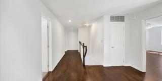 20 Plymouth Road Gallery 17