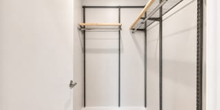 Vivre Gallery 74