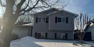 4 Bed Single Family Backs up to Park Gallery 1