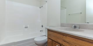 Ridgewood Village Apartment Homes Gallery 43