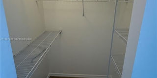 347 N New River Dr E Gallery 43