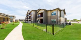 Legacy Creekside Apartments Gallery 30
