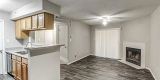 Hub at 934 Apartments Gallery 27