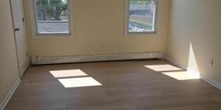 372 Bergen St Gallery 1