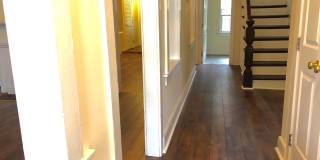 Three-Bedroom Duplex in Downtown Richmond Three-Bedroom Duplex in Downtown Richmond Gallery 4