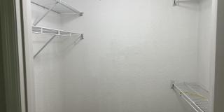 8539 GATE Parkway W Gallery 24
