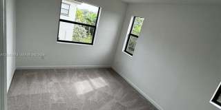 285 SW 159th Lane 0, Pembroke Pines, FL 33027 - 5063 Gallery 8