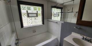 3 Bedroom 1 bath HomeCharming Updated Home in Quiet Bedford Neighborhood Gallery 5