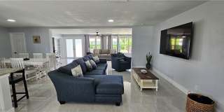 251 SE 46th Street Gallery 17