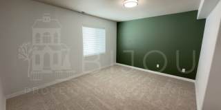 Beautiful 5-Bedroom Home Featuring Pikes Peak Views, Finished Basement & Private Backyard Gallery 13