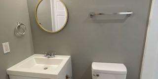 216 E Division - Pilot Point Gallery 16