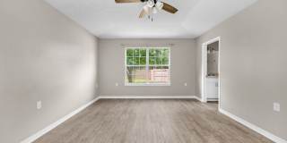Charming 3-Bedroom Home in a Great Neighborhood with Pool & Park Access! Gallery 17