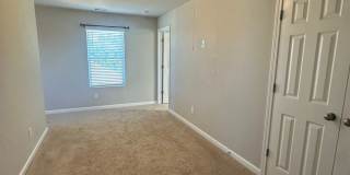 Lincoln Rental Gallery 16