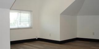 511 St Louis Gallery 18
