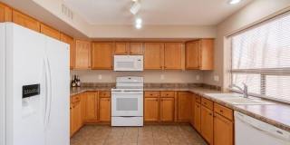 16663 W Rimrock Street Gallery 5