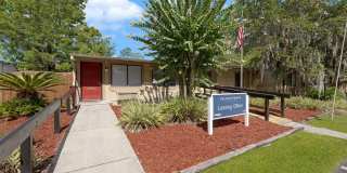 Pelican Pointe Apartments Gallery 14