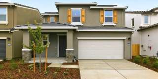 1371 Leonhardt Loop Gallery 1