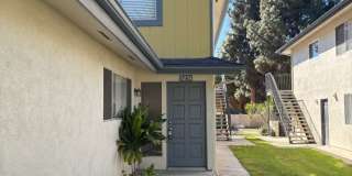 FOR LEASE – Updated 2-Bedroom Villa Ventura Townhouse Condo Gallery 1