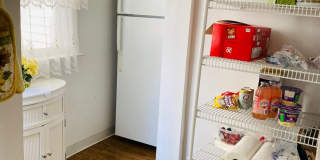 7 Webb Avenue Gallery 11
