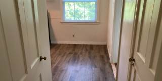 300 Crestway Dr Gallery 17
