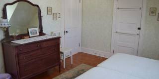 19 S Surrey Ave Gallery 23