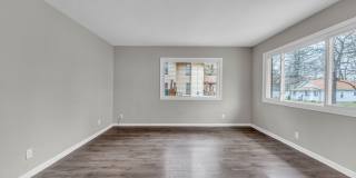 Charming 3-Bedroom Property in Prime Location Gallery 7