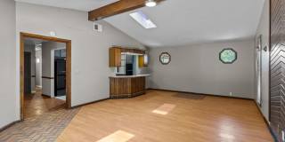 12 Country Lane Gallery 3