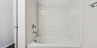 Altessa Gallery 74